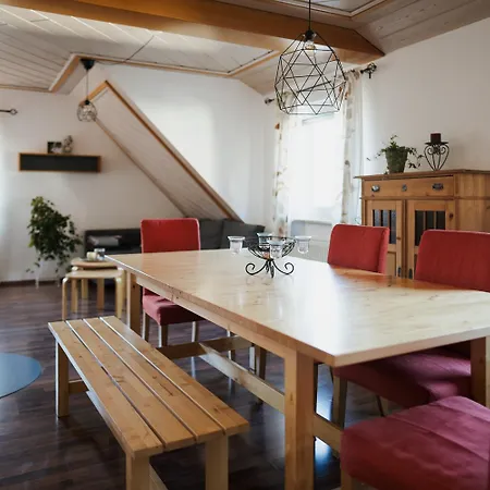 Grosse Helle Mit 4 Schlafzimmern Auendorf